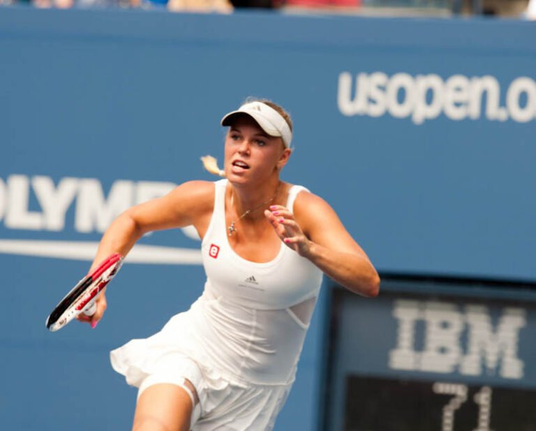 Caroline_Wozniacki_01_8