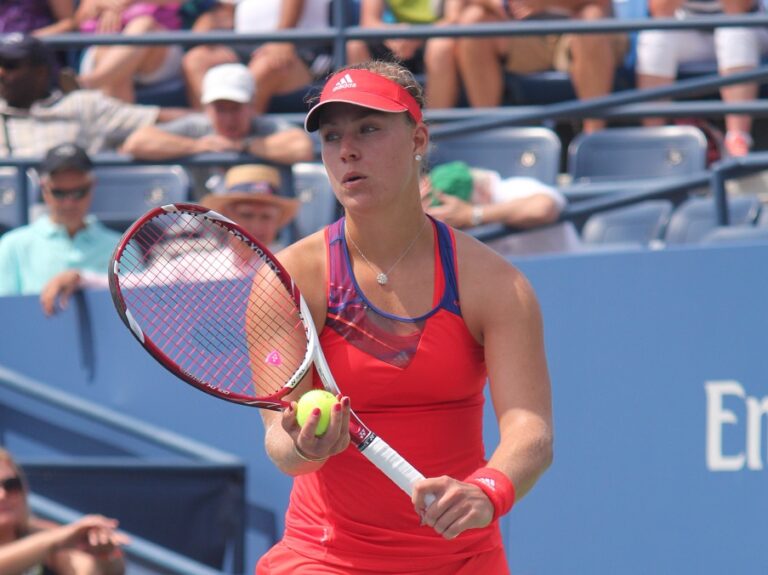 Kerber_Crop_02_0