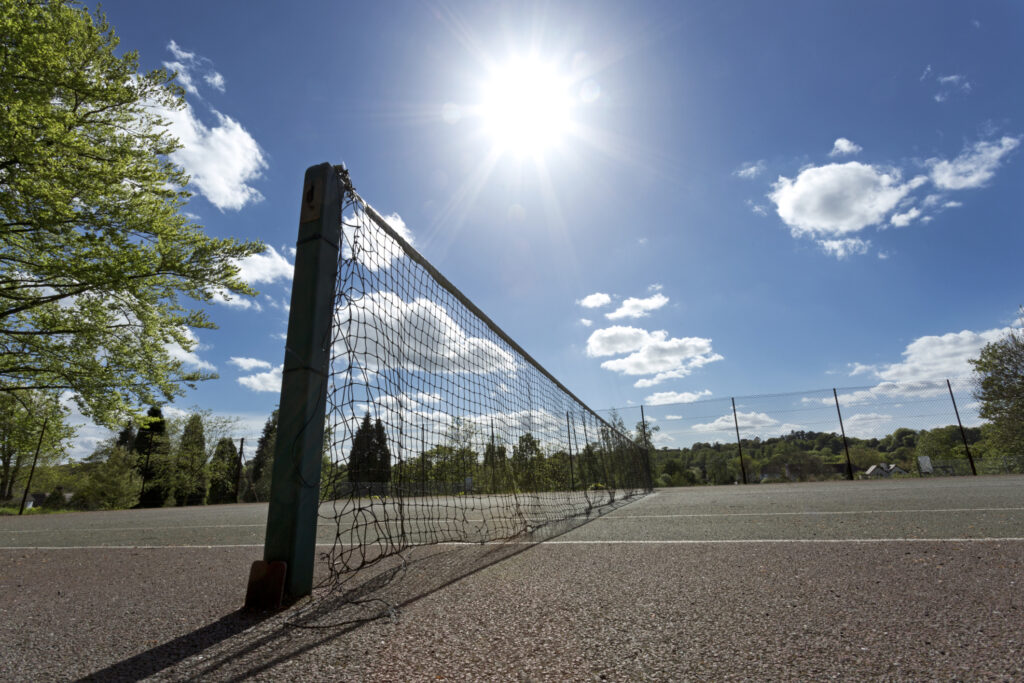 Summer_Tennis_Sun_Pic