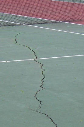 Tennis_Court_Crack