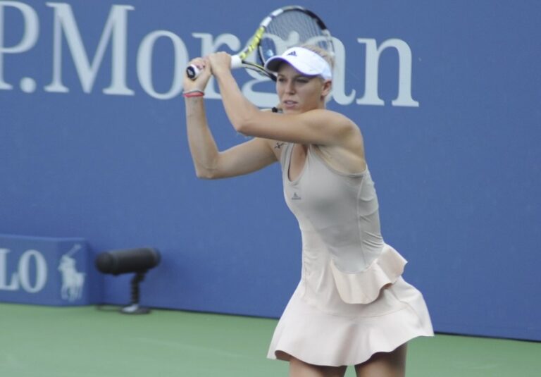 Wozniacki_Crop_01_1