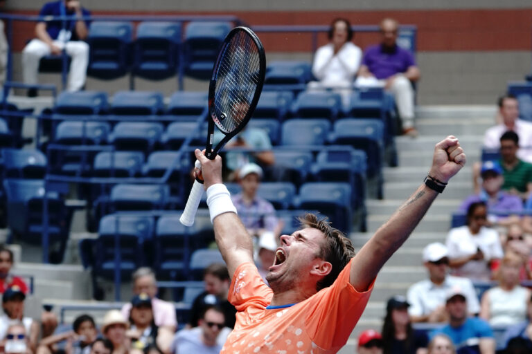 Wawrinka Overcomes Qualifier Humbert to Book Third Round Spot at U.S. Open