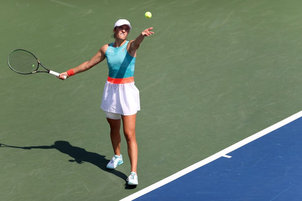 IGA_Credit_Simon Bruty