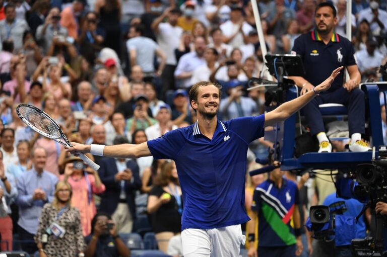 USTA1283159_20210912_USO_Day14_GE3_7698_CROP