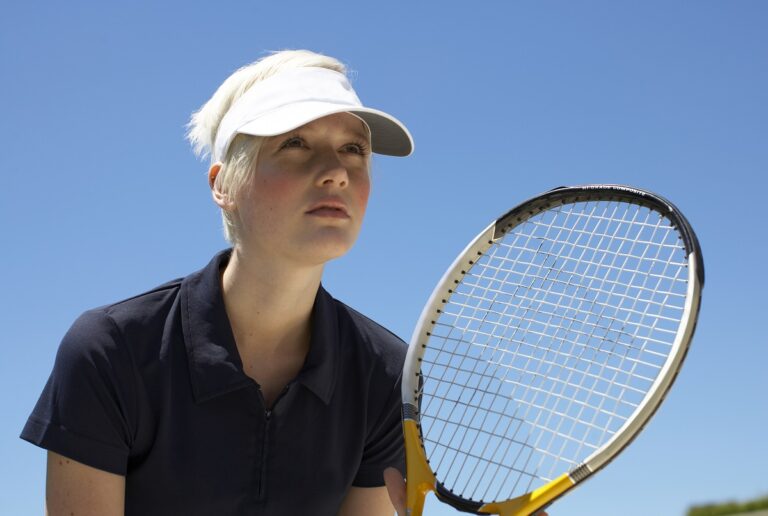 Tip of the Week: Keep the Racquet Head Up In Ready Position