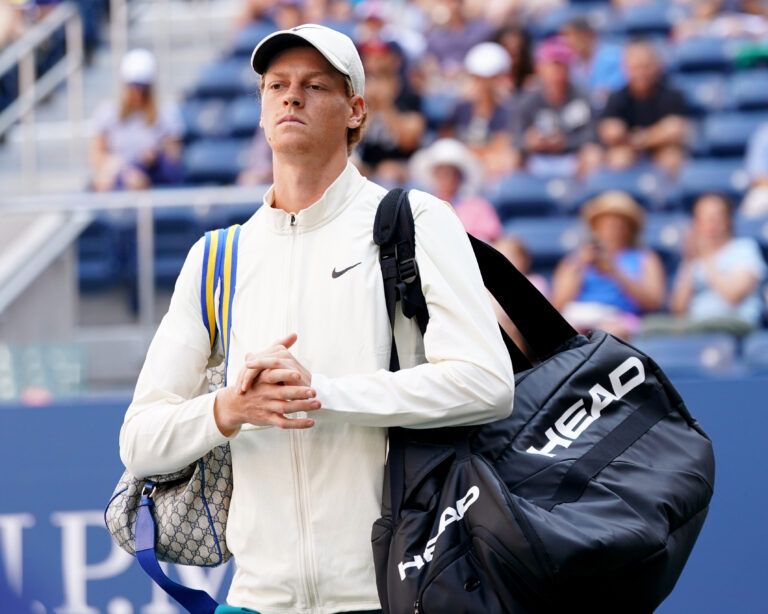 Sinner Beats Djokovic to Set Up Showdown With Medvedev