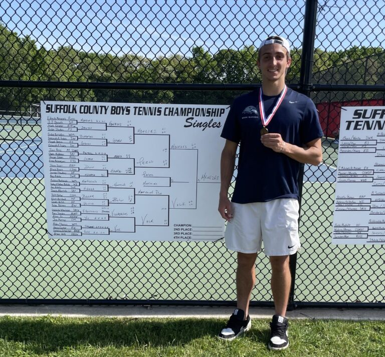 Ross School’s Menezes Captures Suffolk County Singles Title