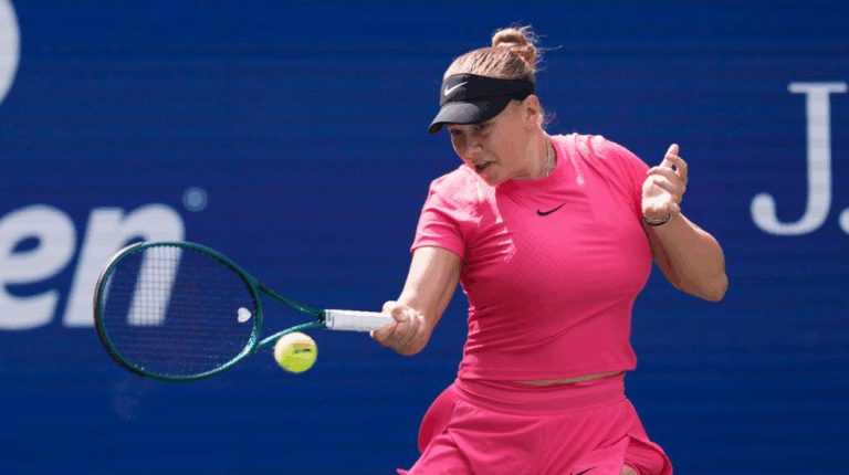 Anisimova Upsets Sabalenka To Reach Wimbledon Final