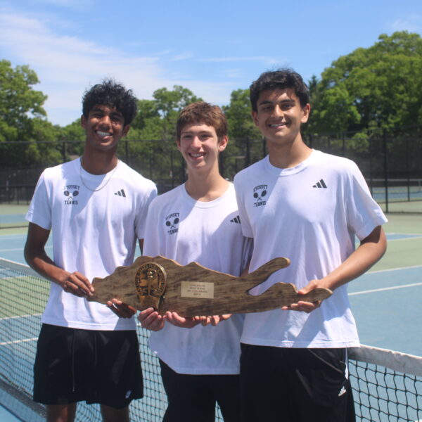 Syosset Wins Fourth Straight LI Large School (Division 1) Title, Advances To New York State Championships