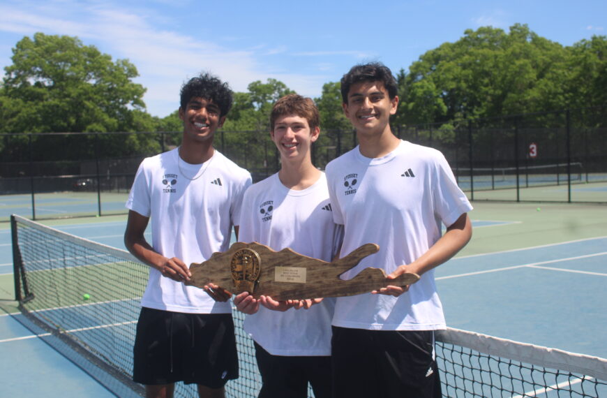 Syosset Wins Fourth Straight LI Large School (Division 1) Title, Advances To New York State Championships
